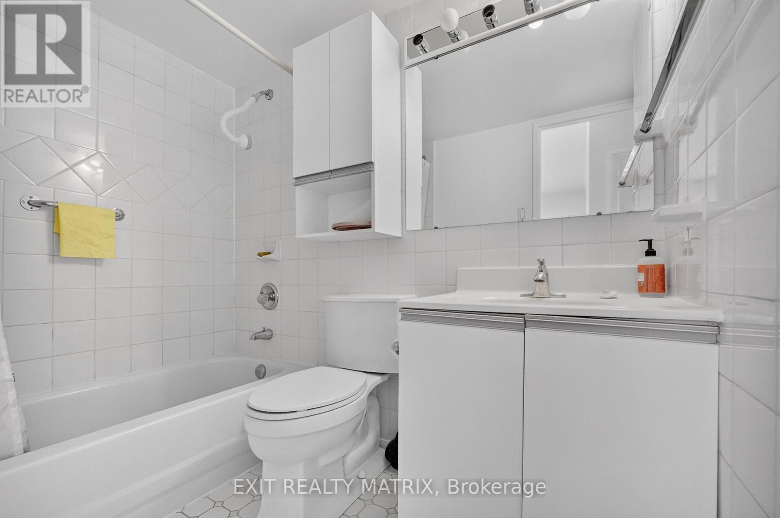 1204 - 158 B Mcarthur Avenue, Ottawa, Ontario  K1L 8C9 - Photo 12 - X13666682