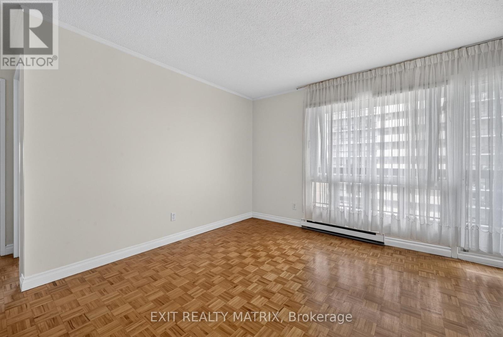 1204 - 158 B Mcarthur Avenue, Ottawa, Ontario  K1L 8C9 - Photo 7 - X13666682