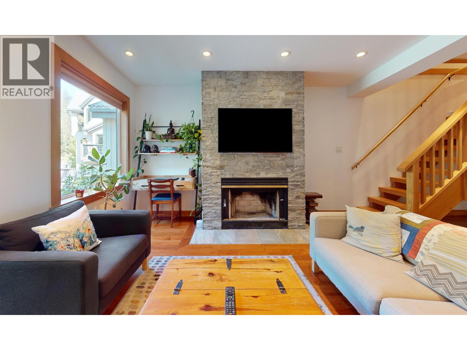 11 2556 Snowridge Crescent, Whistler, British Columbia  V8E 0A6 - Photo 10 - R3153716