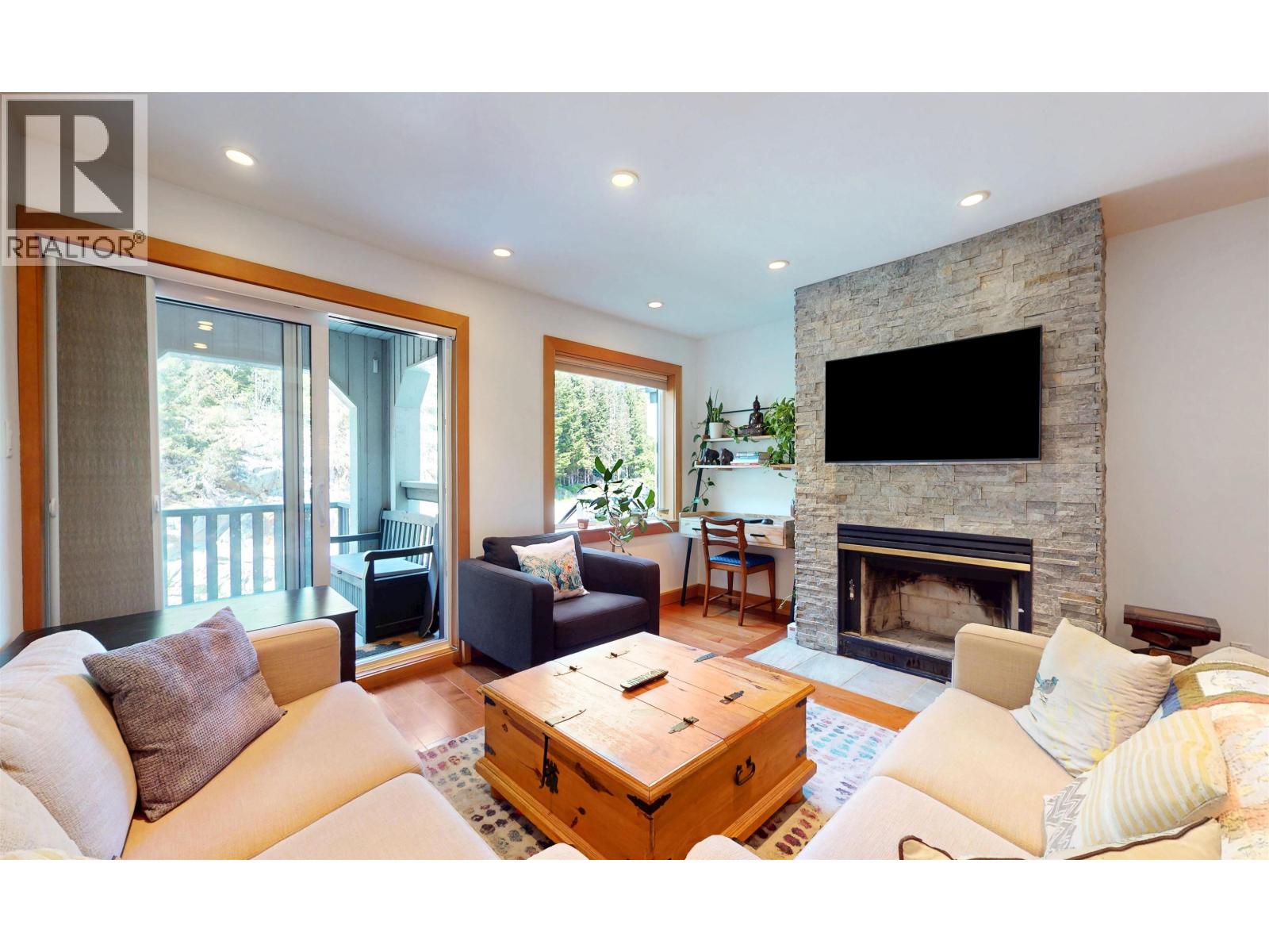 11 2556 Snowridge Crescent, Whistler, British Columbia  V8E 0A6 - Photo 9 - R3153716