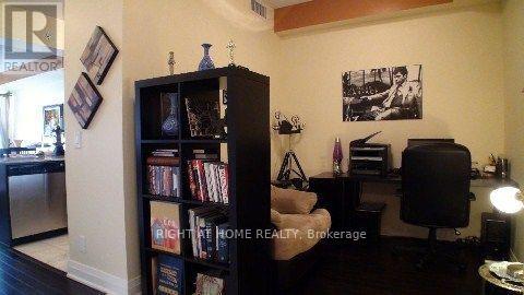 1108 - 520 Steels Avenue W, Vaughan, Ontario  L4J 0H2 - Photo 3 - N13648046