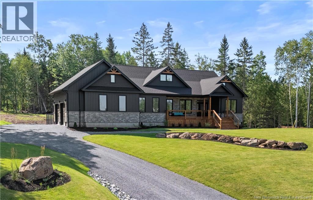 22 Carlingford Drive, Quispamsis, New Brunswick E2G 1Z1 - Photo 1 - NB145609
