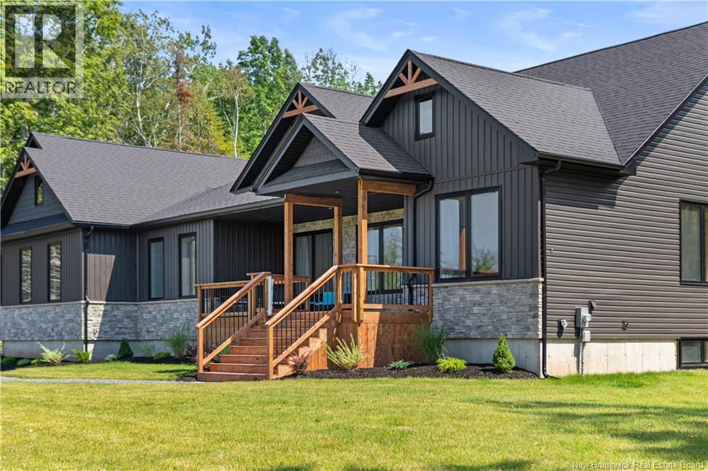 22 Carlingford Drive, Quispamsis, New Brunswick E2G 1Z1 - Photo 2 - NB145609