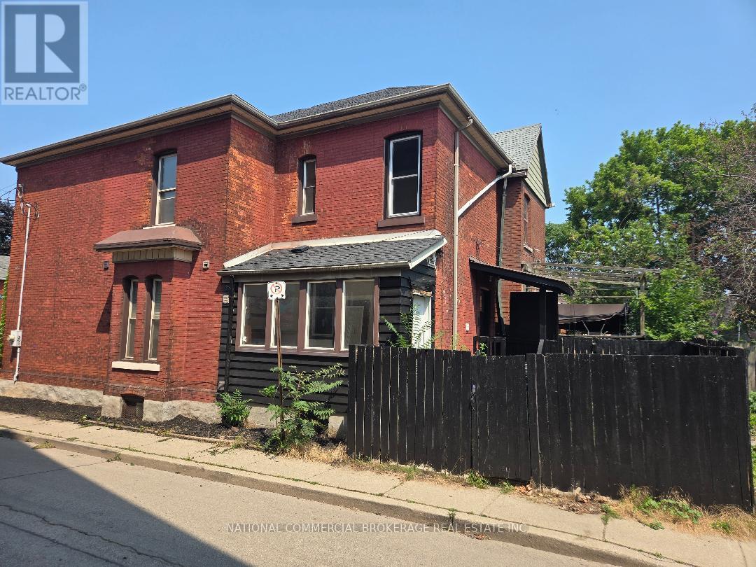 138 Victoria Avenue N, Hamilton, Ontario  L8L 5E8 - Photo 4 - X13666742