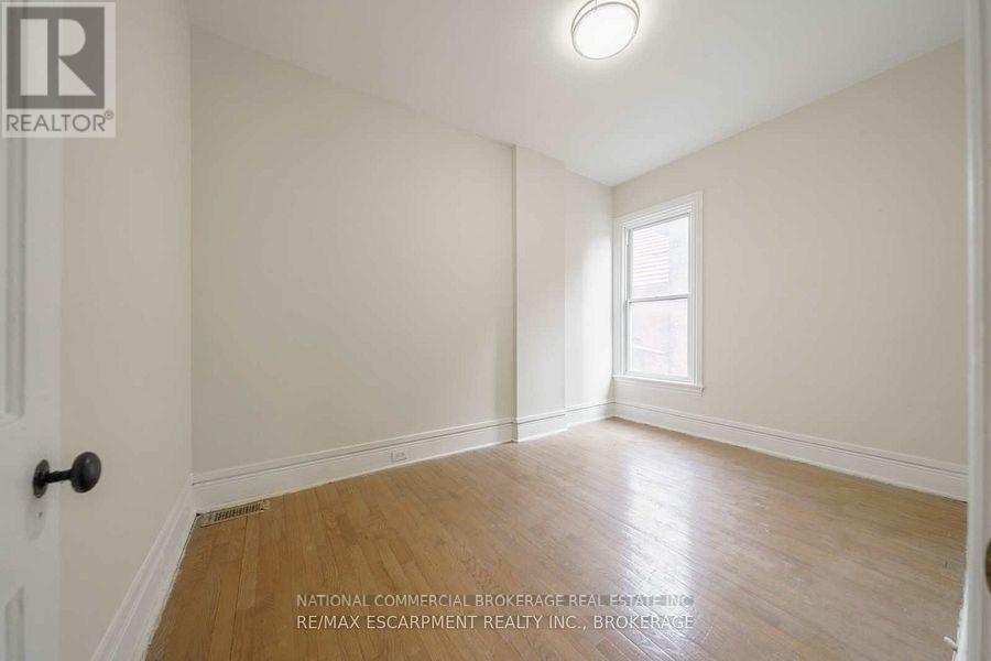 138 Victoria Avenue N, Hamilton, Ontario  L8L 5E8 - Photo 9 - X13666742