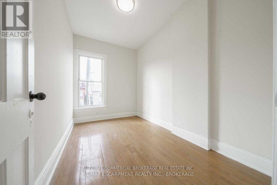 138 Victoria Avenue N, Hamilton, Ontario  L8L 5E8 - Photo 6 - X13666742