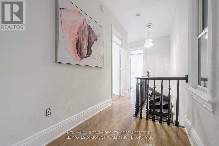 138 Victoria Avenue N, Hamilton, Ontario  L8L 5E8 - Photo 12 - X13666742
