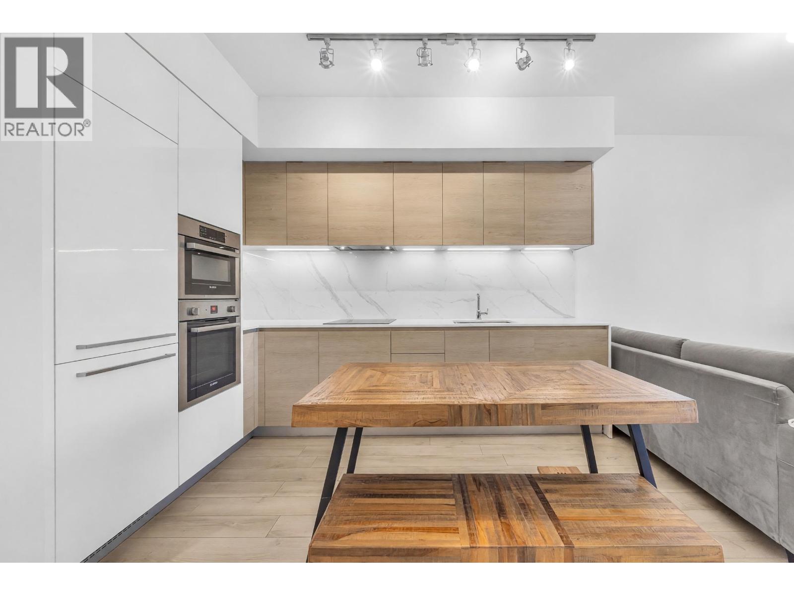 1203 2085 Skyline Court, Burnaby, British Columbia  V5C 0M6 - Photo 6 - R3154862