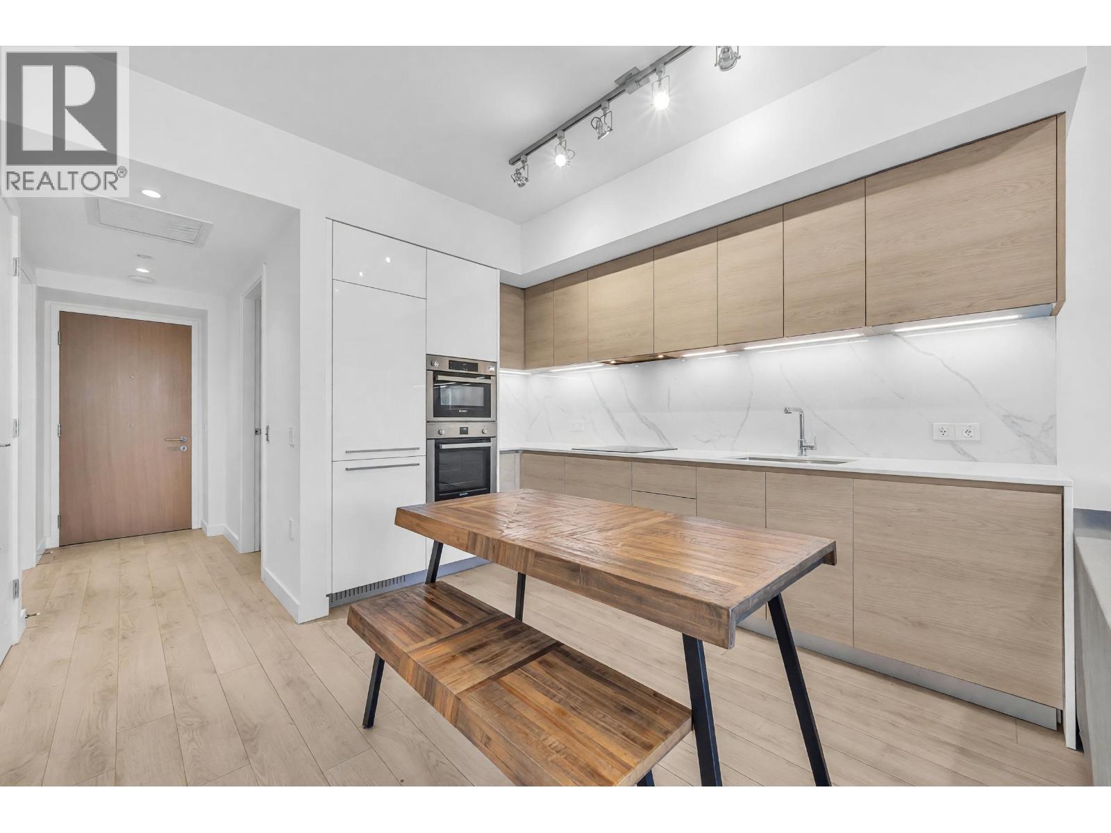1203 2085 Skyline Court, Burnaby, British Columbia  V5C 0M6 - Photo 7 - R3154862