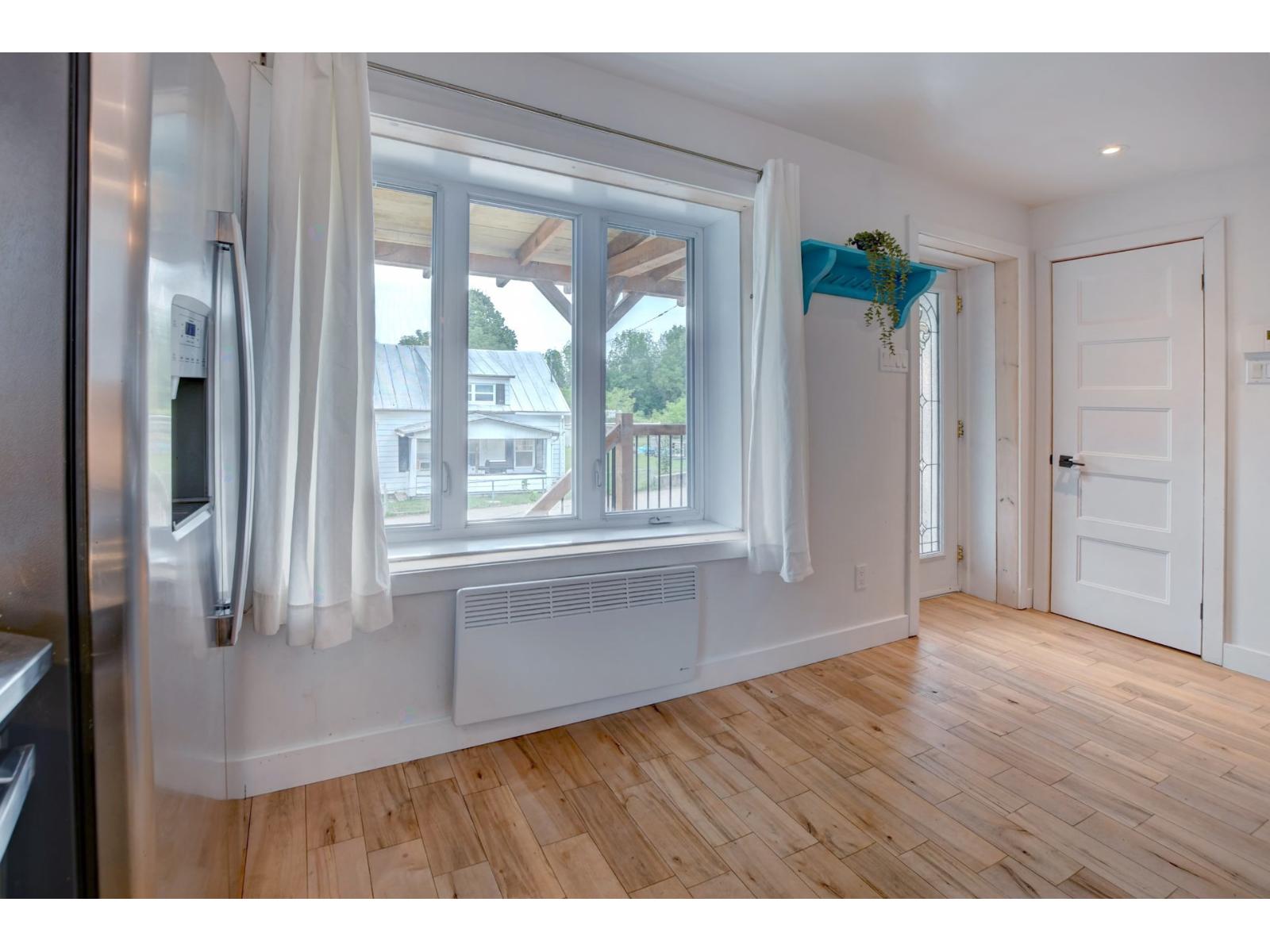 39 Rue Bellevue Saint-Gabriel Quebec Canada J0K2N0 5