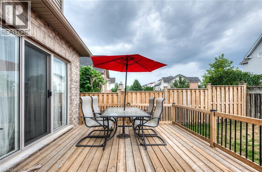 102 Coopershawk Street, Kitchener, Ontario  N2K 4J8 - Photo 15 - 40855301