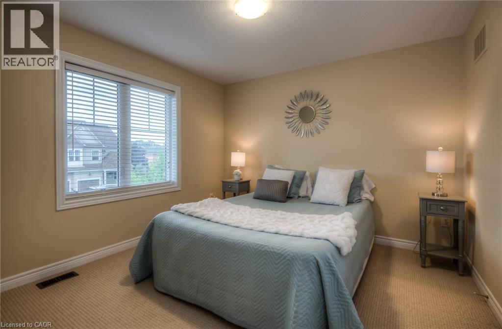 102 Coopershawk Street, Kitchener, Ontario  N2K 4J8 - Photo 13 - 40855301