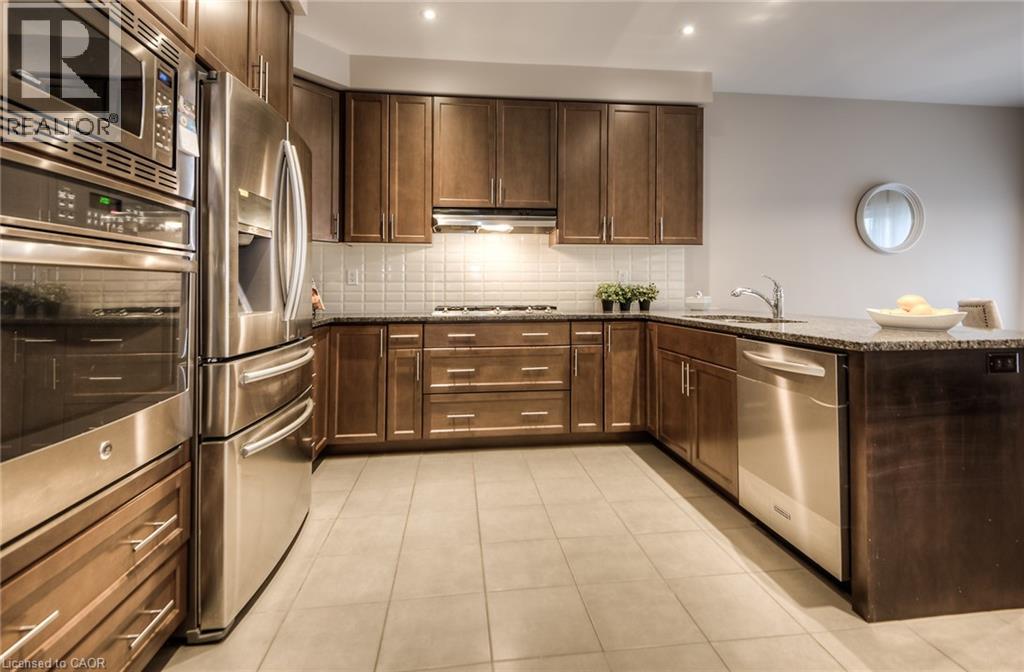 102 Coopershawk Street, Kitchener, Ontario  N2K 4J8 - Photo 6 - 40855301