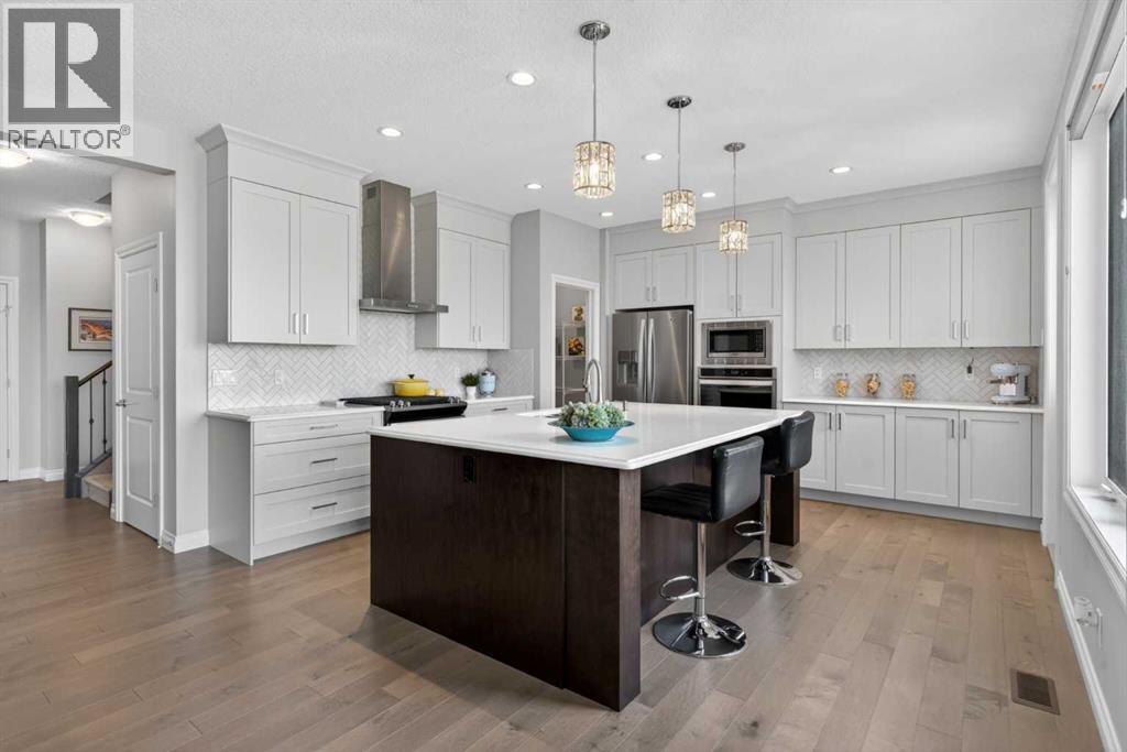 73 Rockyvale Green NW, Calgary, Alberta  T3G 0G4 - Photo 3 - A2329390