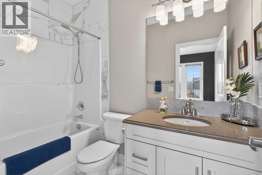73 Rockyvale Green NW, Calgary, Alberta  T3G 0G4 - Photo 25 - A2329390