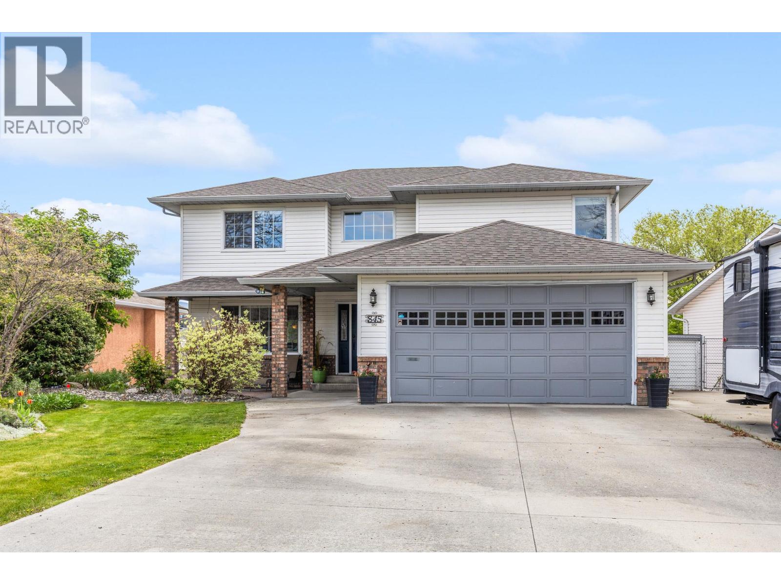 845 Hollydell Road, Kelowna, British Columbia  V1X 1L6 - Photo 3 - 10385673