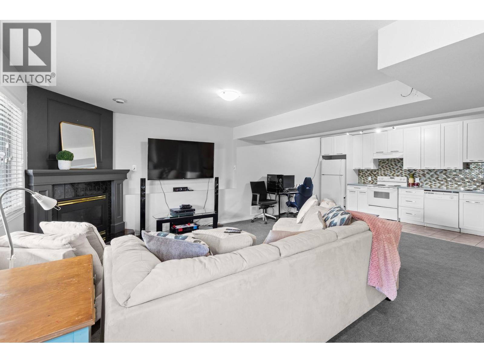 845 Hollydell Road, Kelowna, British Columbia  V1X 1L6 - Photo 41 - 10385673