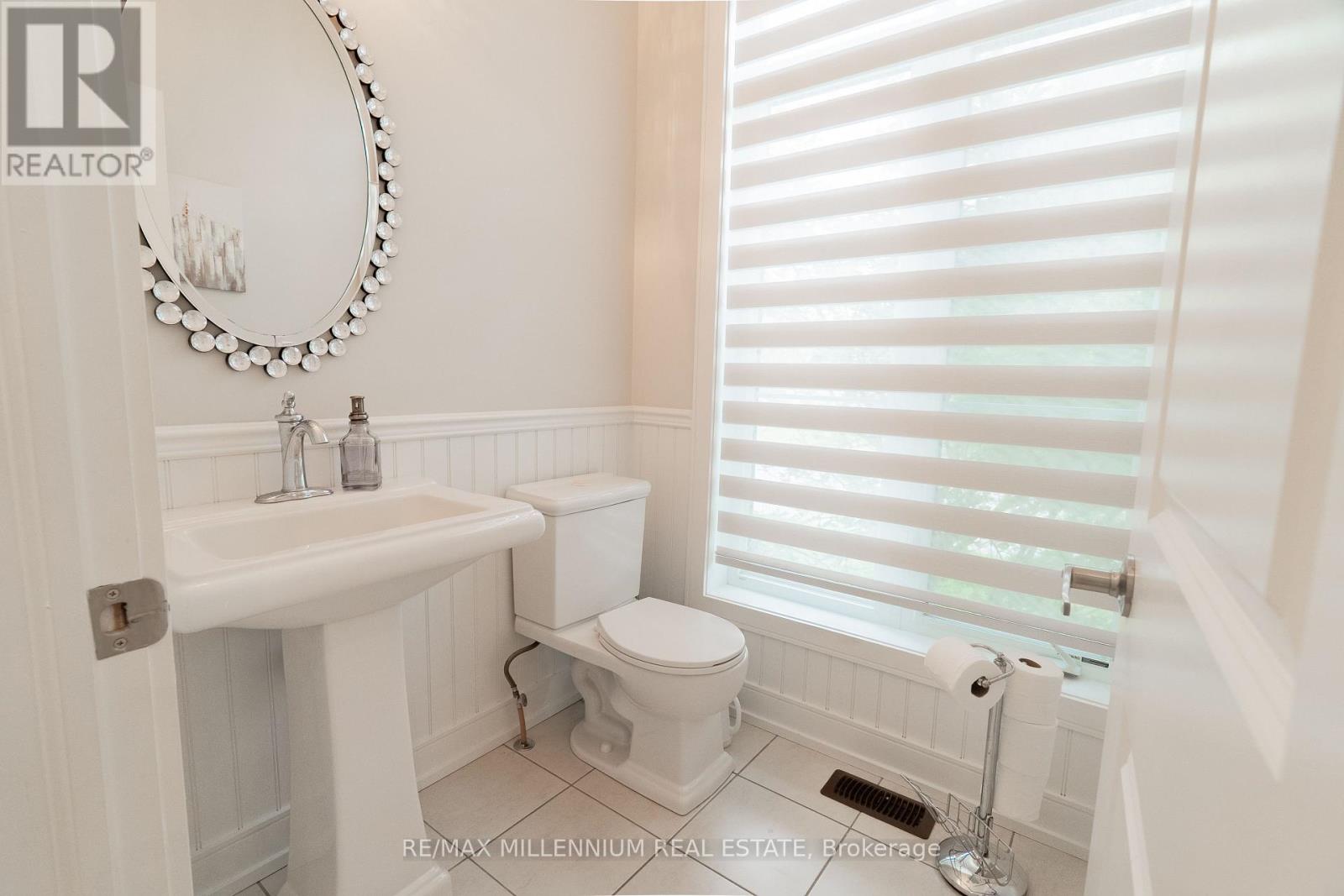40 Frederick Pearson Street, East Gwillimbury, Ontario  L9N 0R8 - Photo 14 - N13666828