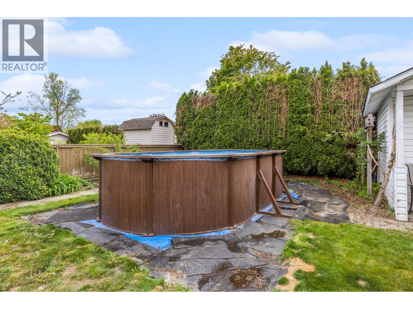 845 Hollydell Road, Kelowna, British Columbia  V1X 1L6 - Photo 55 - 10385673