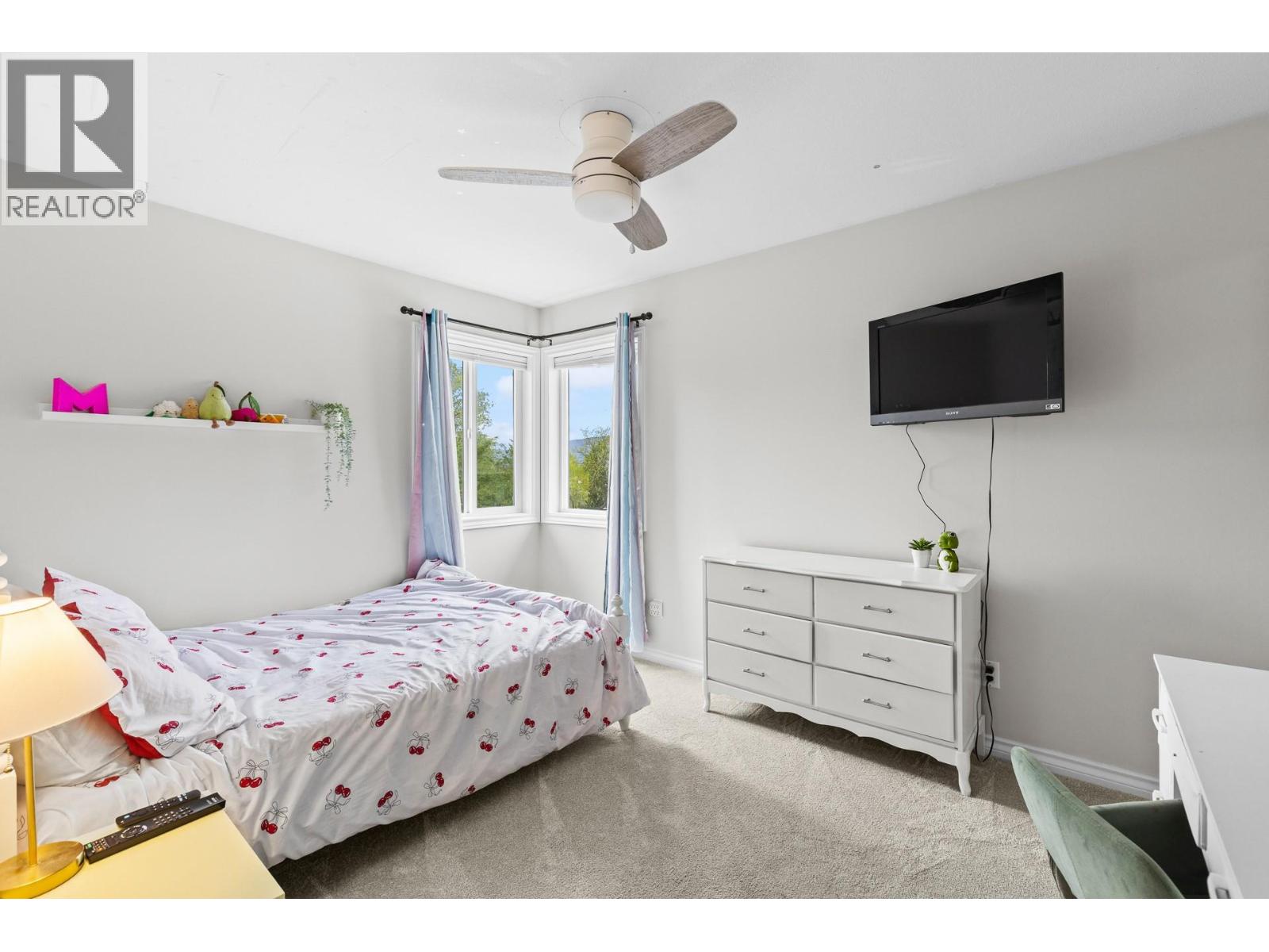 845 Hollydell Road, Kelowna, British Columbia  V1X 1L6 - Photo 32 - 10385673