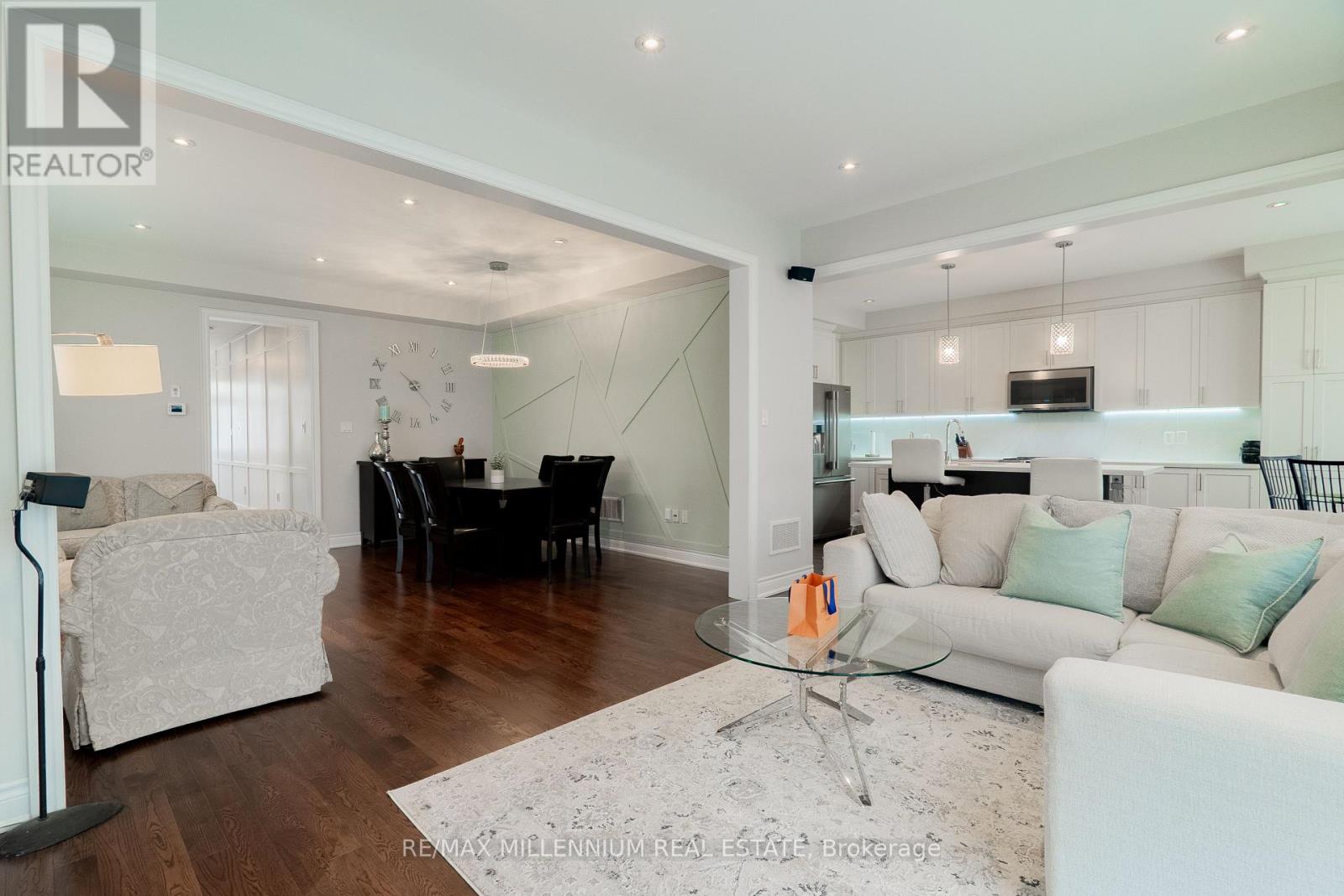 40 Frederick Pearson Street, East Gwillimbury, Ontario  L9N 0R8 - Photo 6 - N13666828