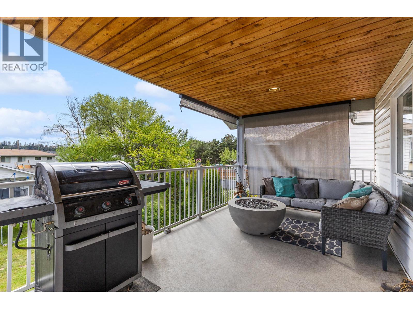 845 Hollydell Road, Kelowna, British Columbia  V1X 1L6 - Photo 45 - 10385673