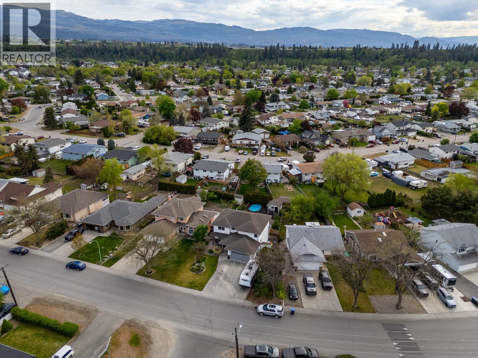845 Hollydell Road, Kelowna, British Columbia  V1X 1L6 - Photo 63 - 10385673