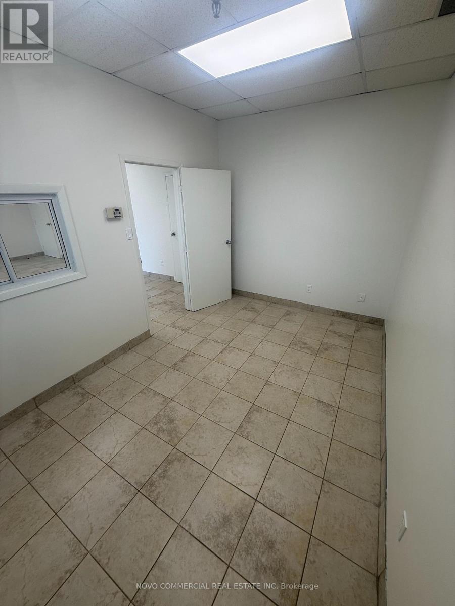 15&16 - 2460 Anson Drive W, Mississauga, Ontario  L5S 1G7 - Photo 7 - W13245482