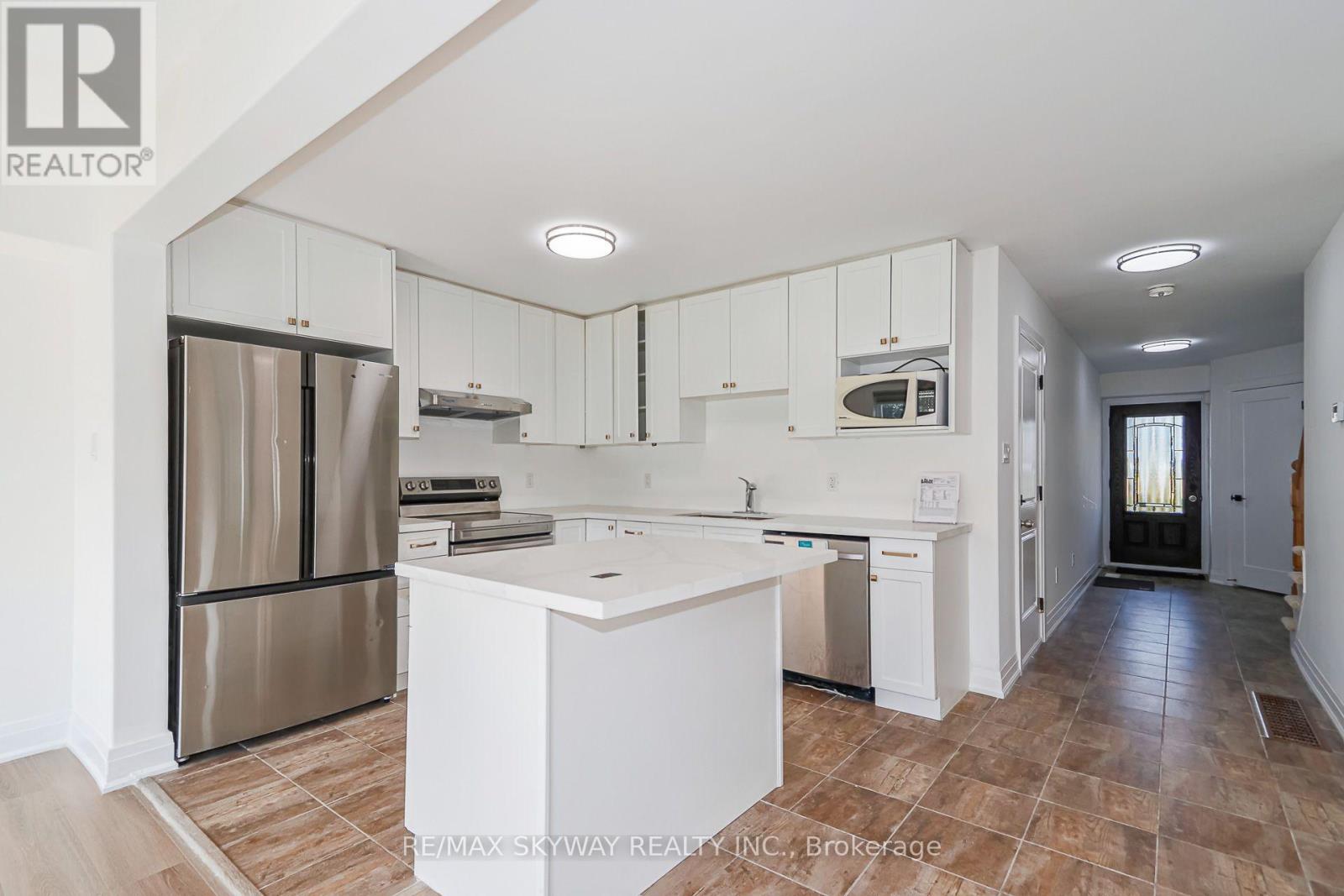 143 Stonebrook Way Ne, Grey Highlands, Ontario  N0C 1H0 - Photo 18 - X12639850