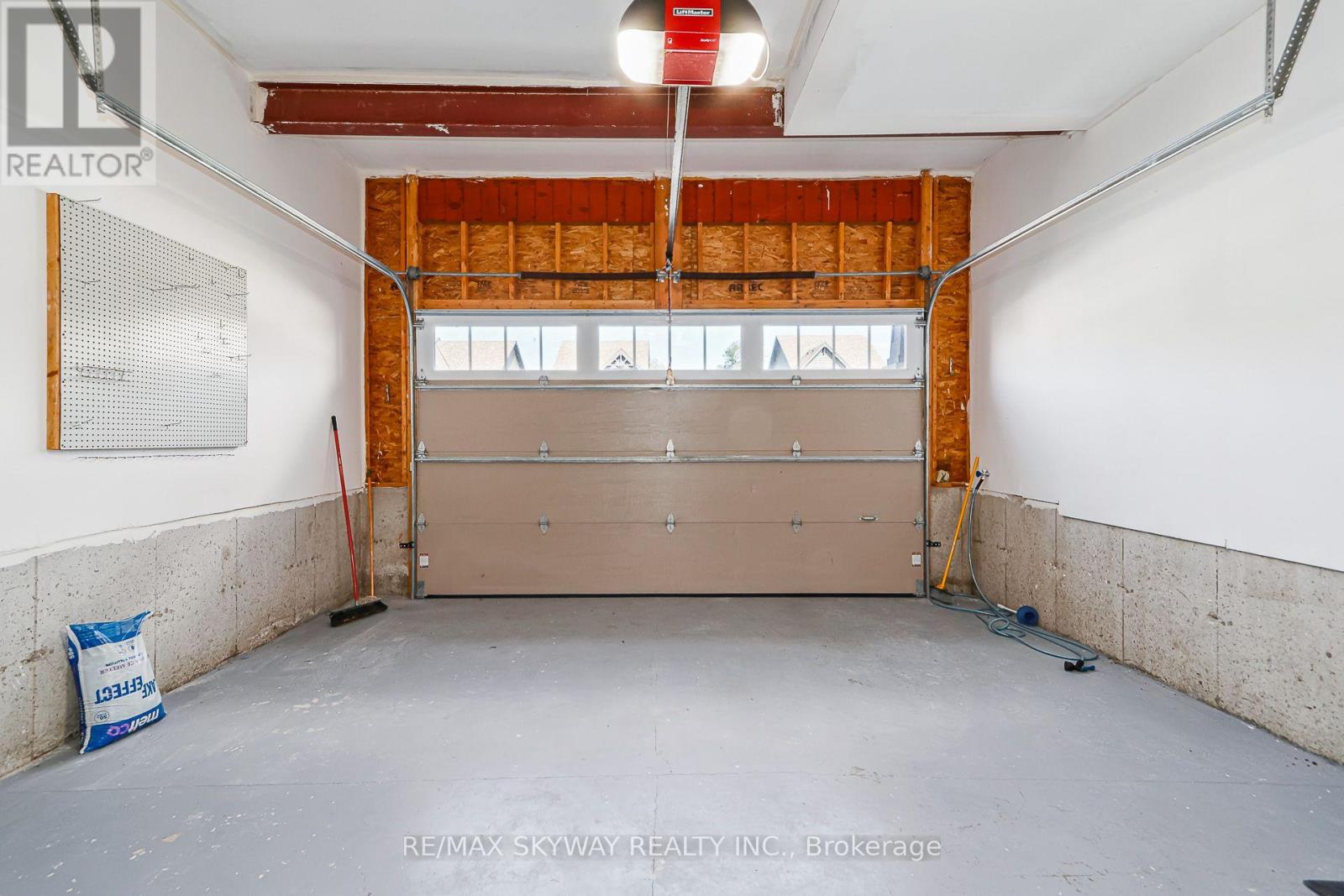 143 Stonebrook Way Ne, Grey Highlands, Ontario  N0C 1H0 - Photo 43 - X12639850