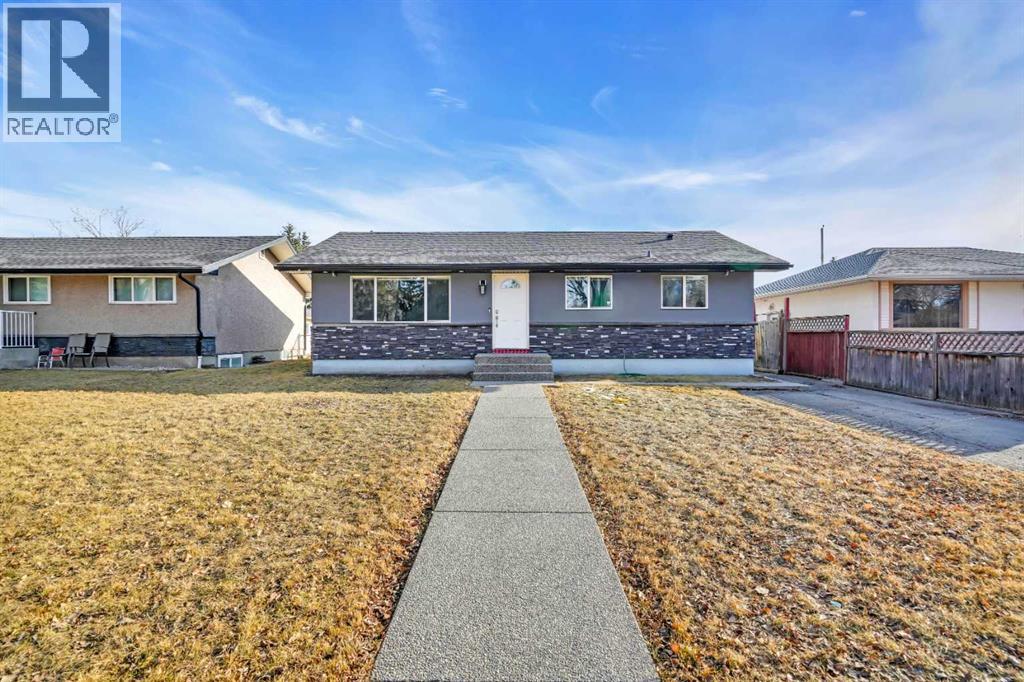 2046 33 Street SE, calgary, Alberta