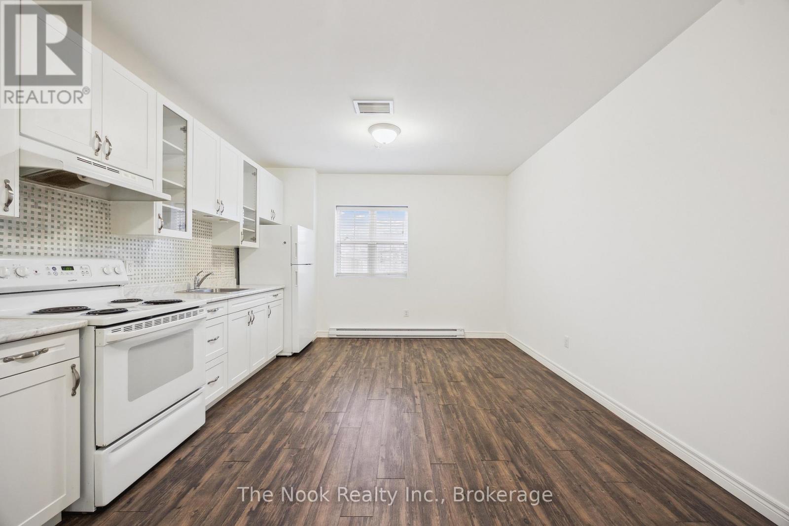 304 - 38 Walton Street, Port Hope, Ontario  L1A 1N1 - Photo 3 - X13667102