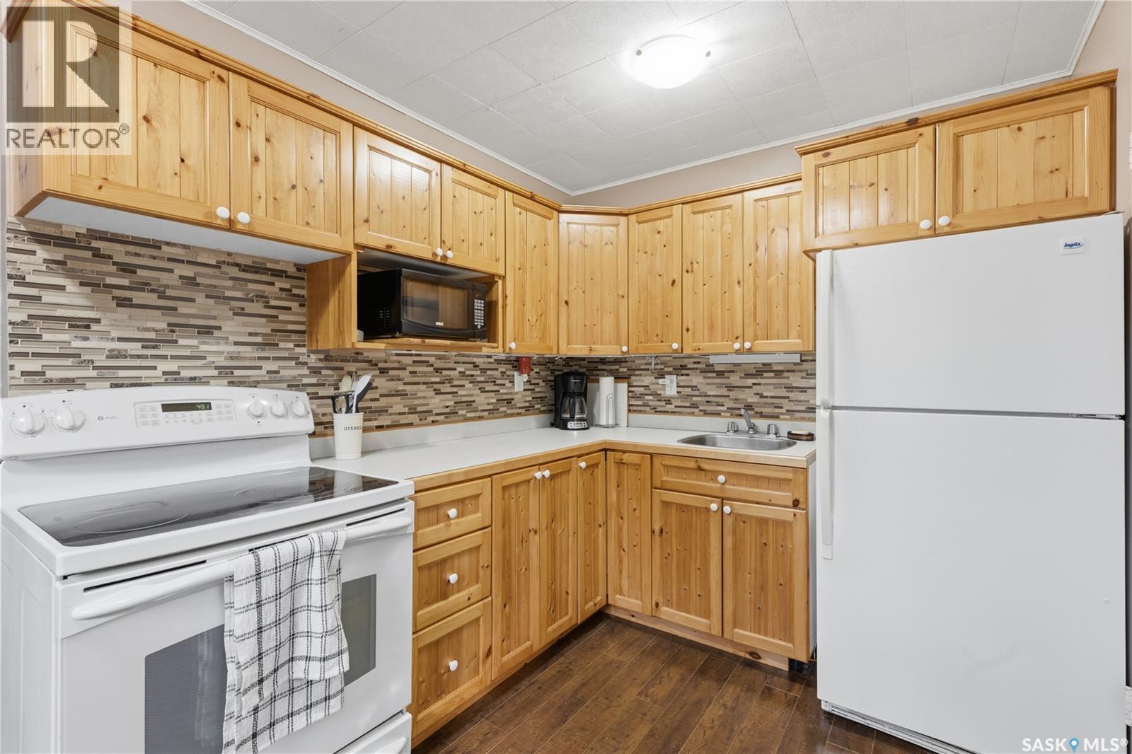 1145 Grand Avenue, Buena Vista, Saskatchewan  S2V 1A5 - Photo 10 - SK045351