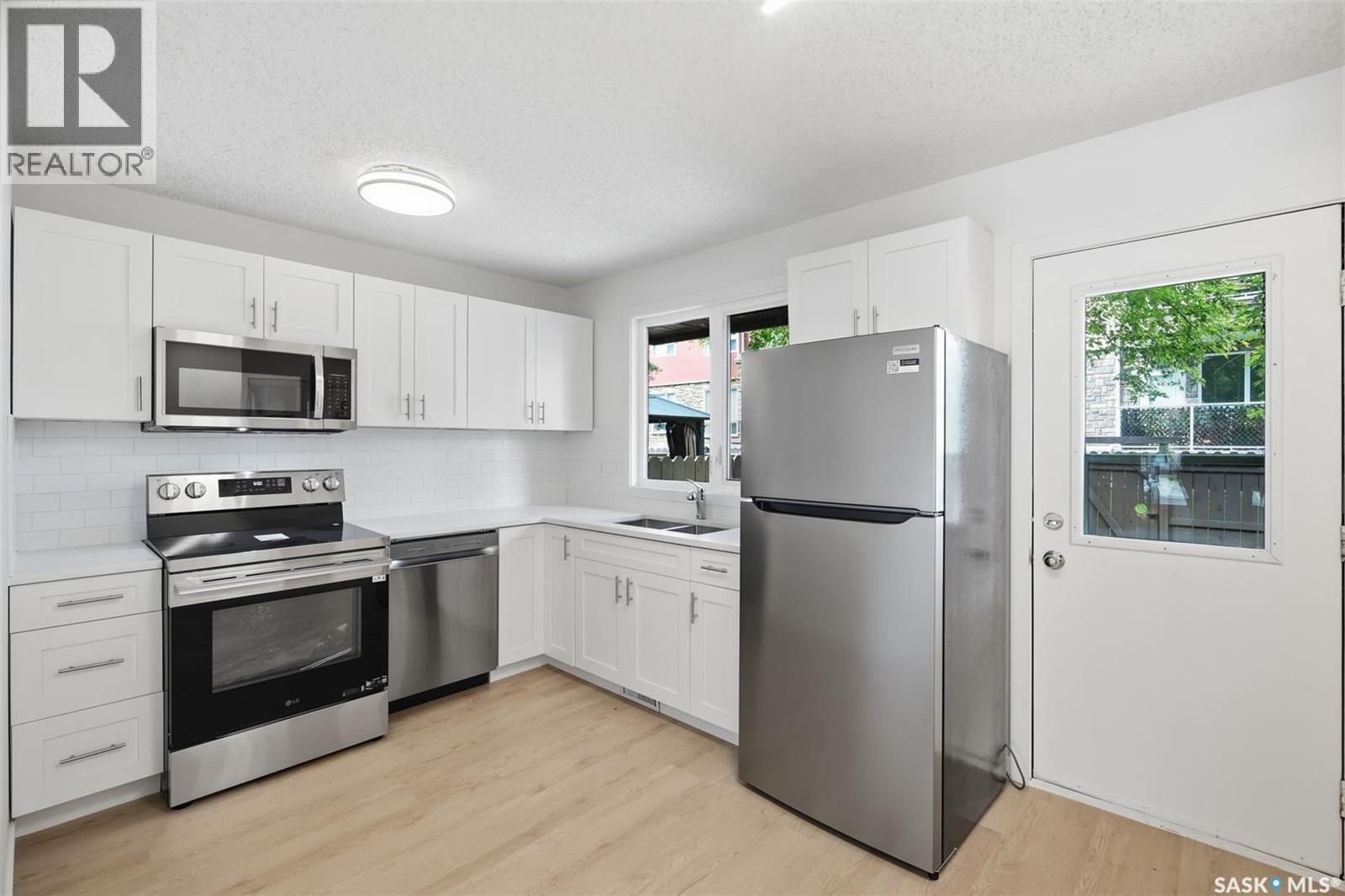 9 1128 Mckercher Drive, Saskatoon, Saskatchewan  S7H 4Y7 - Photo 14 - SK045334