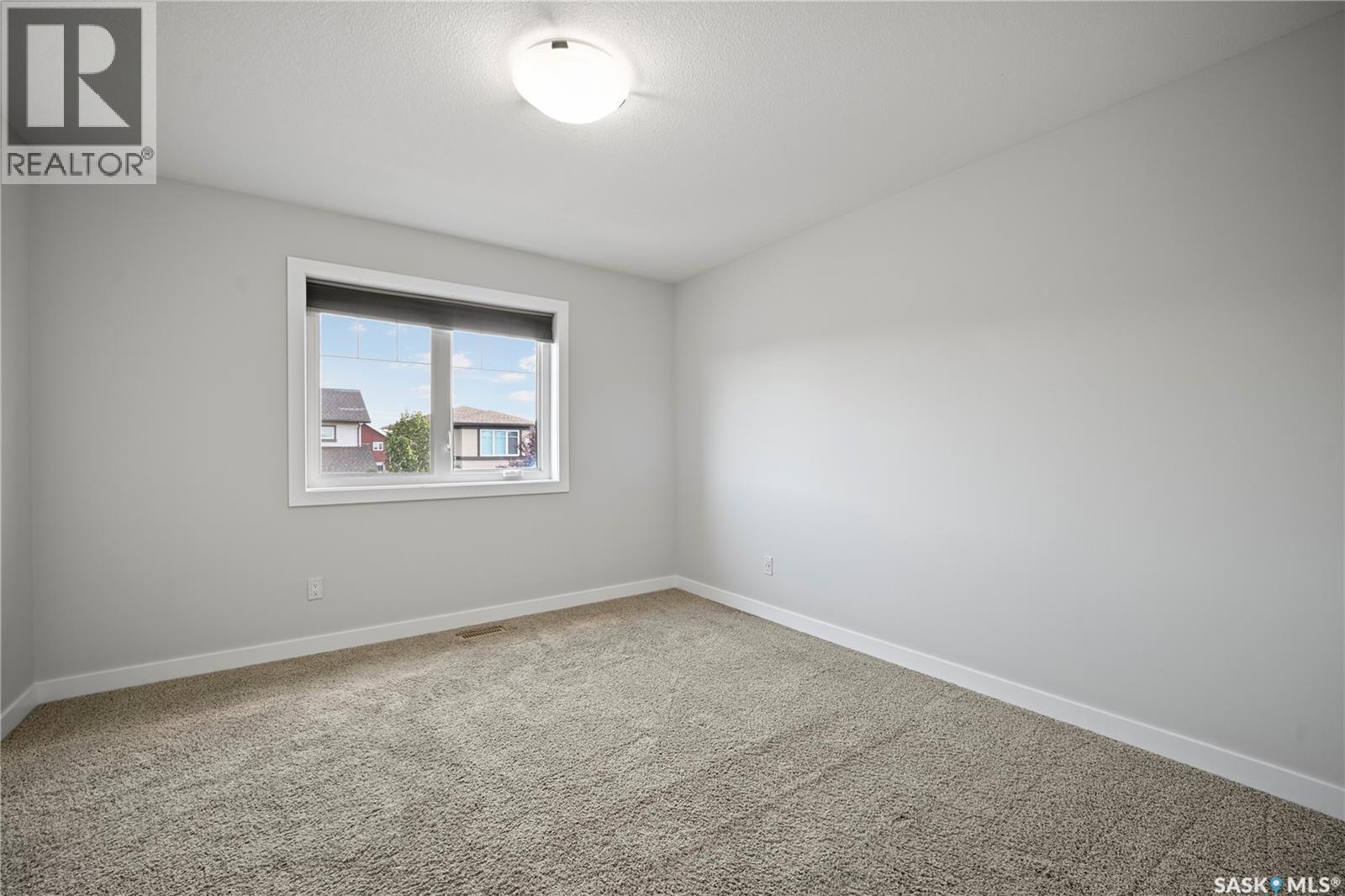 5234 Campling Avenue, Regina, Saskatchewan  S4W 0L8 - Photo 17 - SK045268