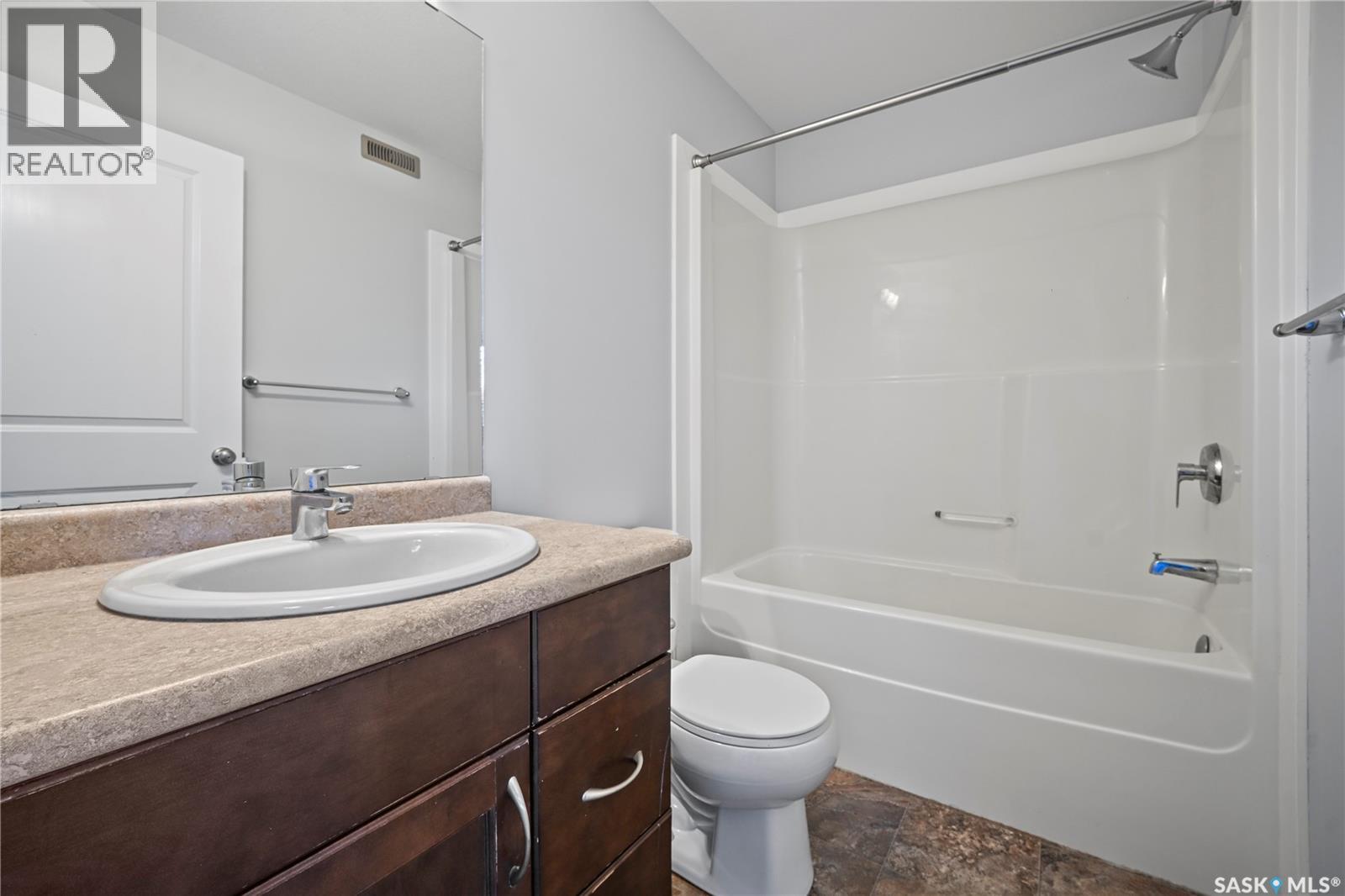 5234 Campling Avenue, Regina, Saskatchewan  S4W 0L8 - Photo 19 - SK045268