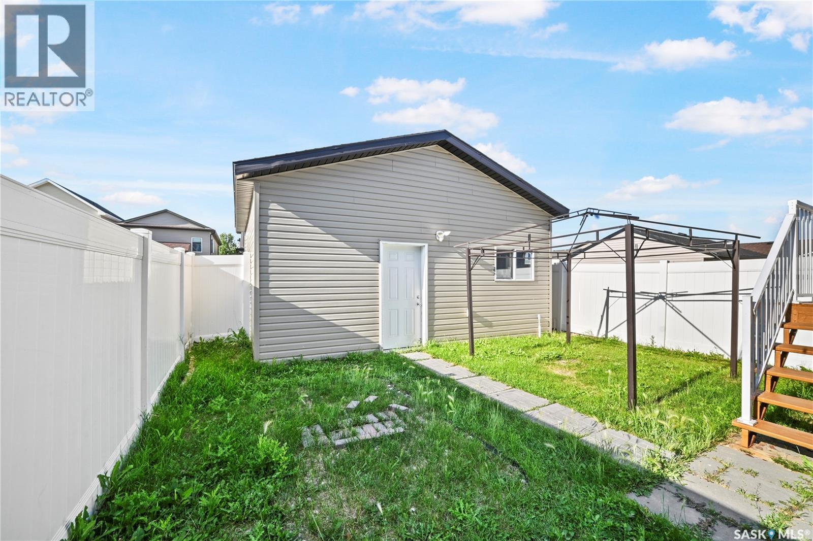 5234 Campling Avenue, Regina, Saskatchewan  S4W 0L8 - Photo 39 - SK045268