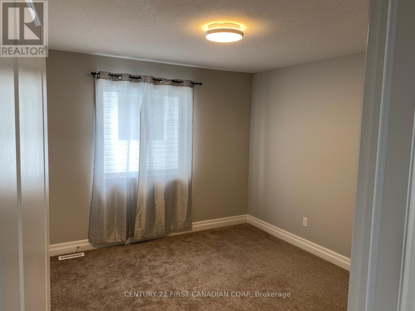 17 - 2619 Sheffield Boulevard, London South, Ontario  N6M 0G4 - Photo 2 - X13667164