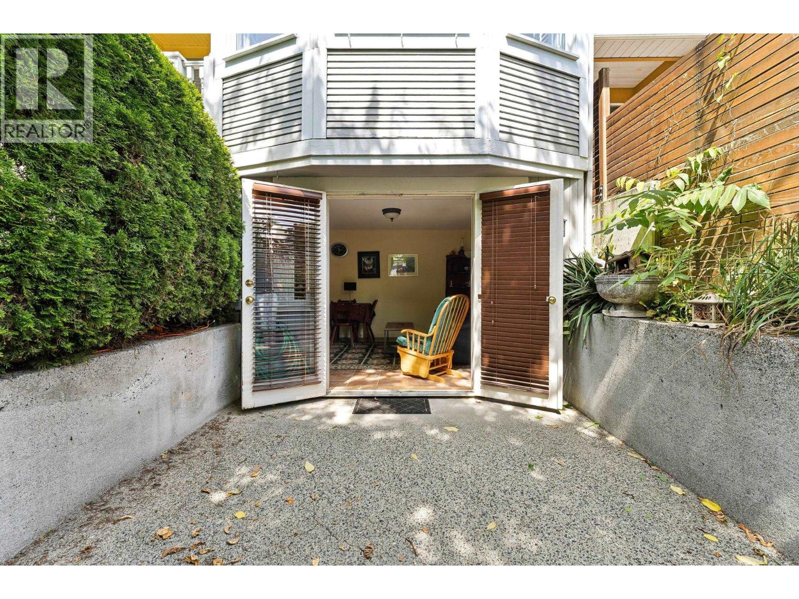 408 E 2nd Street, North Vancouver, British Columbia  V7L 1C8 - Photo 23 - R3132709