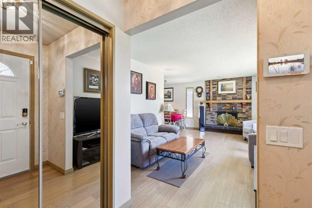 612 Cantrell Place SW, Calgary, Alberta  T2W 2E5 - Photo 6 - A2319051