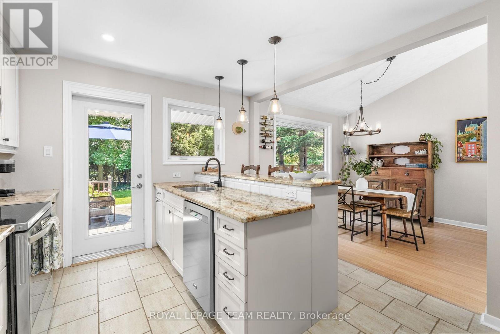 2296 Kay Street, Ottawa, Ontario  K2C 1J7 - Photo 16 - X13667196