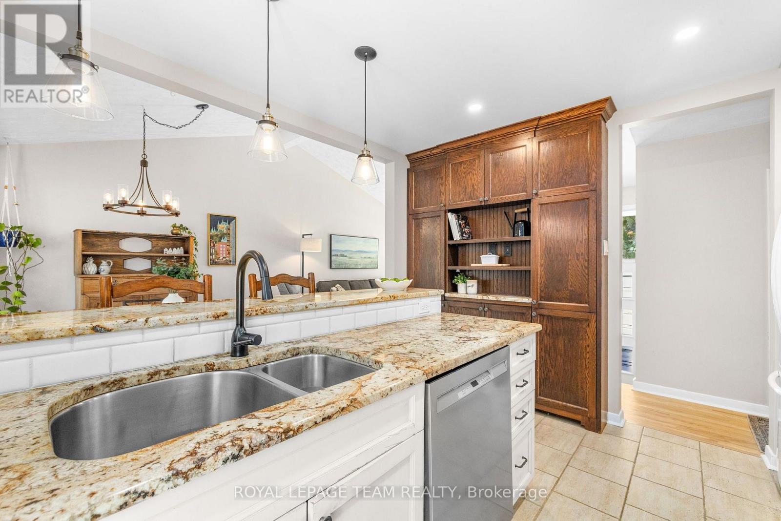 2296 Kay Street, Ottawa, Ontario  K2C 1J7 - Photo 18 - X13667196