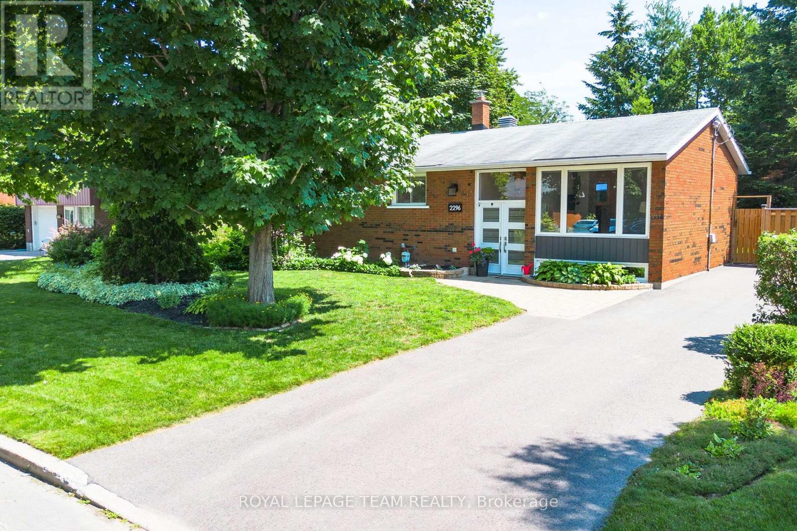 2296 Kay Street, Ottawa, Ontario  K2C 1J7 - Photo 2 - X13667196
