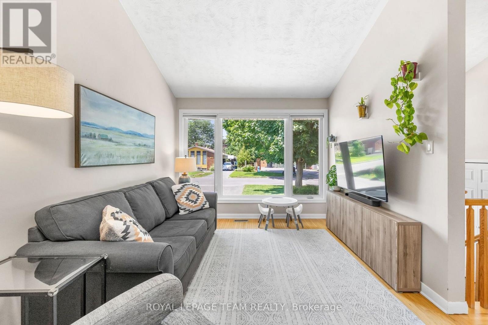 2296 Kay Street, Ottawa, Ontario  K2C 1J7 - Photo 7 - X13667196
