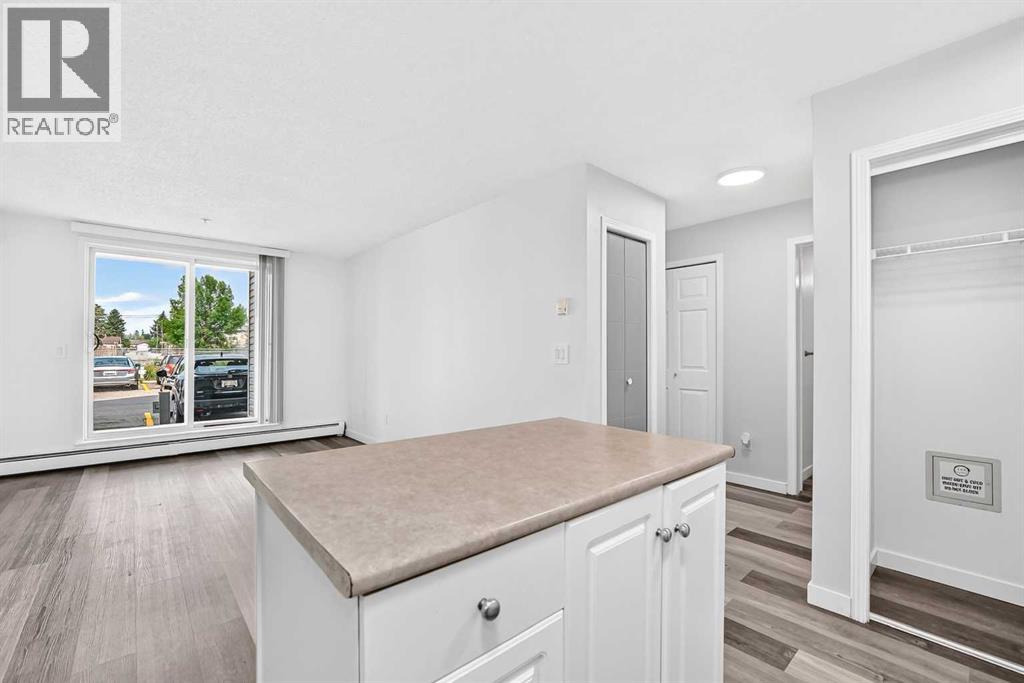 109, 1717 60 Street SE, Calgary, Alberta T2A 7Y7 - Photo 7 - A2336634