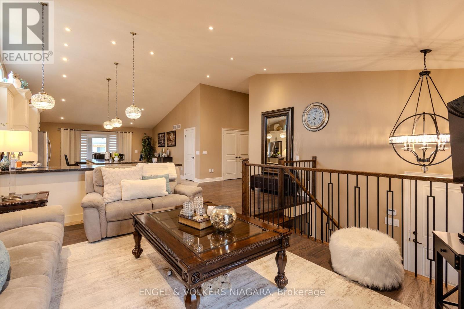 5 Delicious Court, Thorold, Ontario  L2V 0J8 - Photo 12 - X13667118