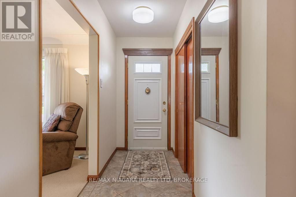 8624 Champlain Drive, Niagara Falls, Ontario L2G 6Y6 - Photo 10 - X13667122