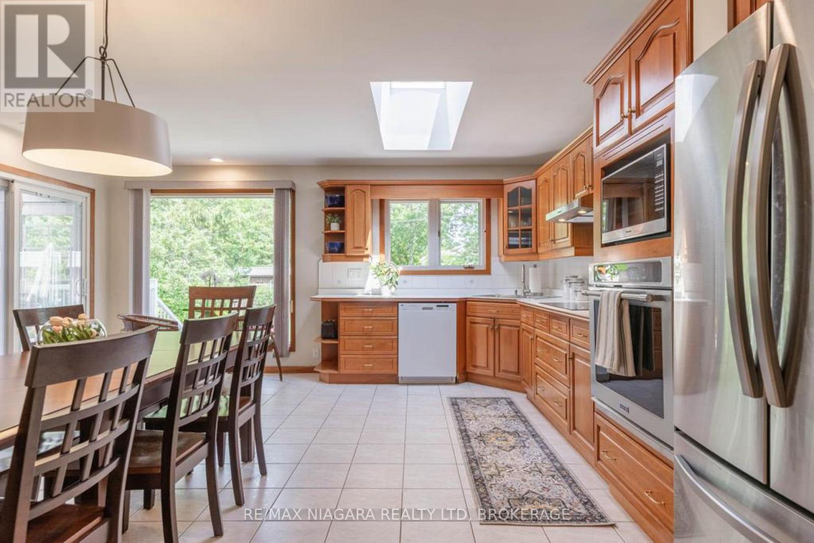 8624 Champlain Drive, Niagara Falls, Ontario L2G 6Y6 - Photo 18 - X13667122