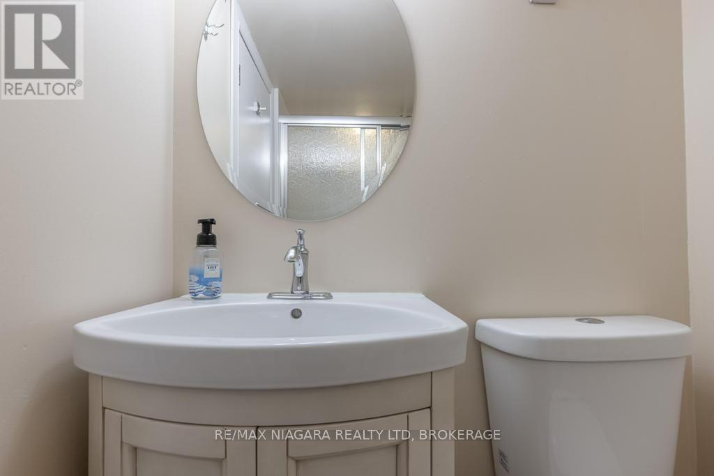 8624 Champlain Drive, Niagara Falls, Ontario L2G 6Y6 - Photo 36 - X13667122