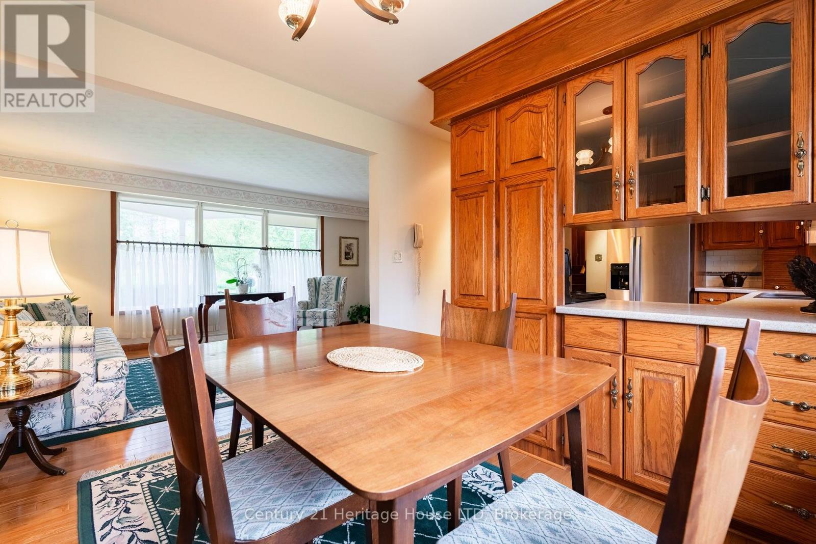 121 Lockhart Drive, St. Catharines, Ontario  L2T 1W3 - Photo 11 - X13667214